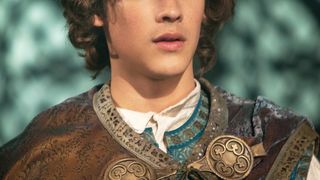 65. Малефисента (2014)