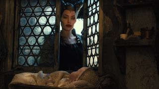 75. Малефисента (2014)