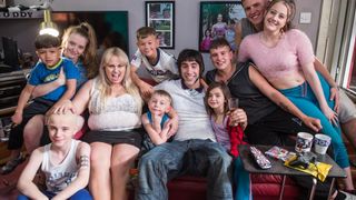 10. Братья из Гримсби (2016)