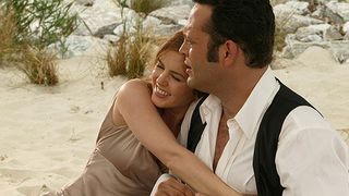 28. Незваные гости (2005)