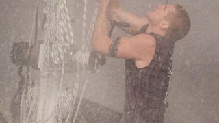 27. Треугольник (2009)