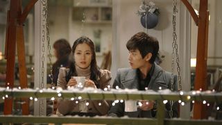 23. Пугающий роман (2011)