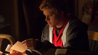 34. Покорители волн (2012)