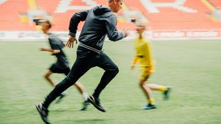 16. Эластико (2016)