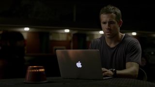 21. Вне/себя (2015)