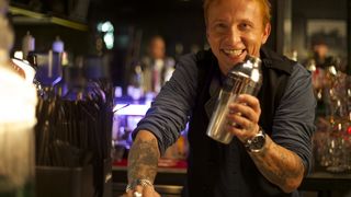 3. Бармен (2015)