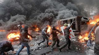 10. Зима в огне (2015)