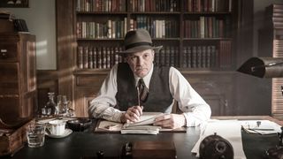 18. Гений (2016)