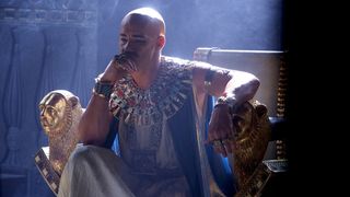 21. Исход: Цари и боги (2014)