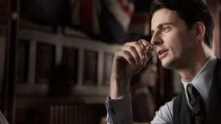 38. Игра в имитацию (2014)