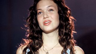 22. Спеши любить (2002)