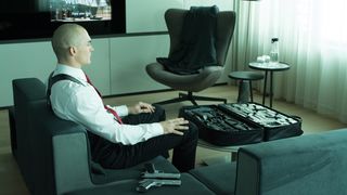 54. Хитмэн: Агент 47 (2015)