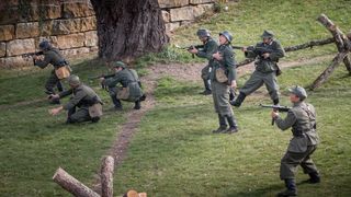 17. Жених (2016)