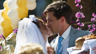 19. Горько! (2013)