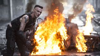 16. Робот по имени Чаппи (2015)