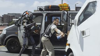 43. Робот по имени Чаппи (2015)