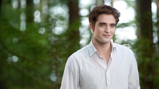 36. Сумерки. Сага. Рассвет: Часть 2 (2012)