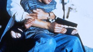 17. Провал во времени (1997)