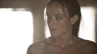 40. Я плюю на ваши могилы (2010)