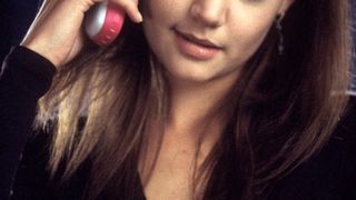 19. Телефонная будка (2002)