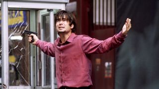 7. Телефонная будка (2002)