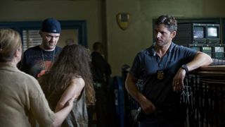 18. Избави нас от лукавого (2014)