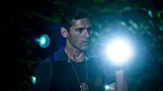 19. Избави нас от лукавого (2014)