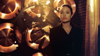 41. Мистер и миссис Смит (2005)