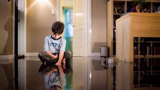 21. Зеркала (2008)