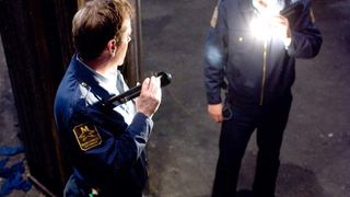 41. Зеркала (2008)