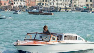 12. Турист (2010)