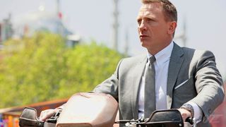 12. 007: Координаты «Скайфолл» (2012)