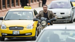 51. 007: Координаты «Скайфолл» (2012)