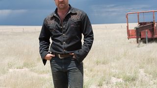 18. Любой ценой (2016)