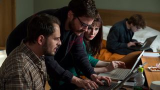 15. Пятая власть (2013)