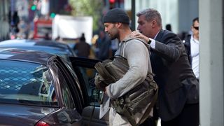 75. Защитник (2012)