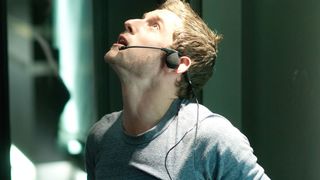 17. На грани (2012)