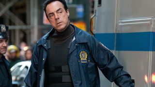 26. На грани (2012)