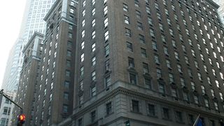 70. На грани (2012)