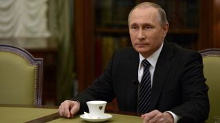 47. Интервью с Путиным (2017)