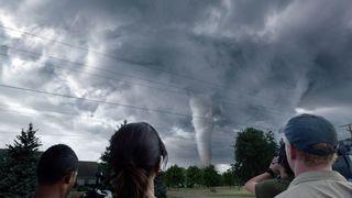 19. Навстречу шторму (2014)