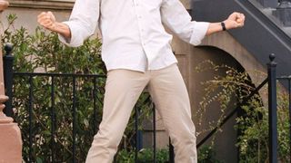 32. Брюс Всемогущий (2003)