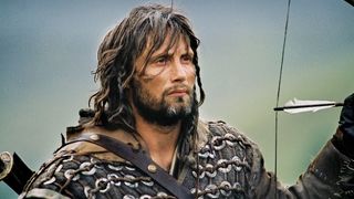 16. Король Артур (2004)