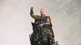 8. Король Артур (2004)