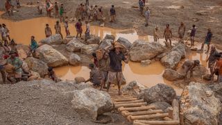 27. Золото (2016)