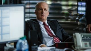 28. Игра на понижение (2015)