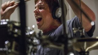 37. Игра на понижение (2015)