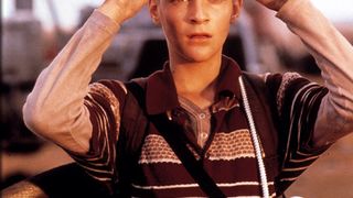 102. Чёрная дыра (1999)