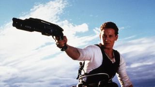 19. Чёрная дыра (1999)