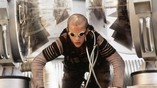 23. Чёрная дыра (1999)